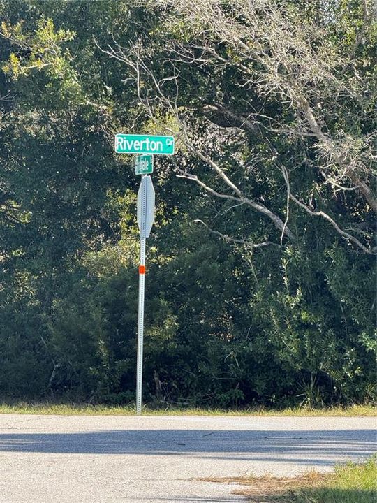 待售: $25,000 (0.23 acres)