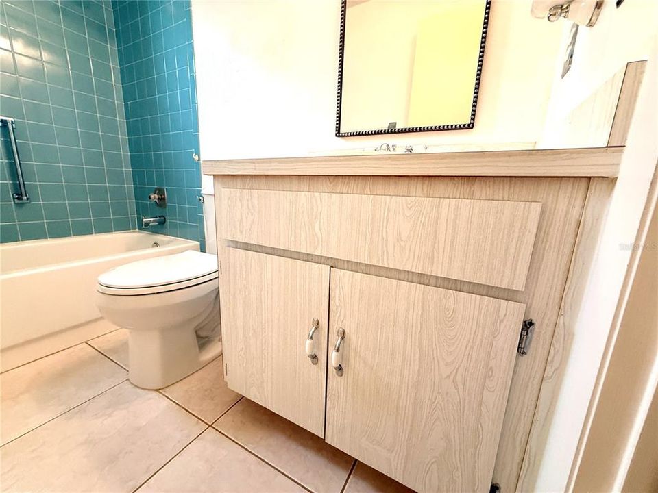 En Venta: $185,000 (2 camas, 2 baños, 972 Pies cuadrados)