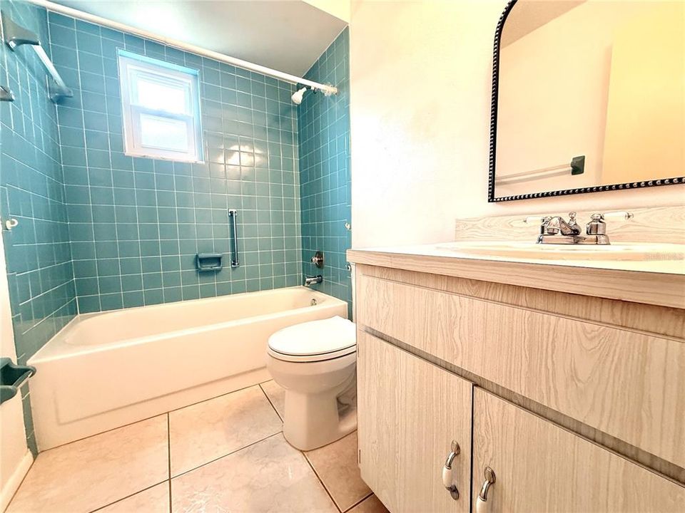 En Venta: $185,000 (2 camas, 2 baños, 972 Pies cuadrados)