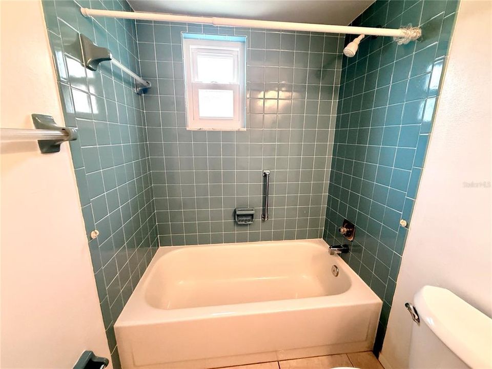 En Venta: $185,000 (2 camas, 2 baños, 972 Pies cuadrados)