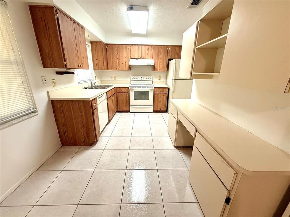 En Venta: $185,000 (2 camas, 2 baños, 972 Pies cuadrados)