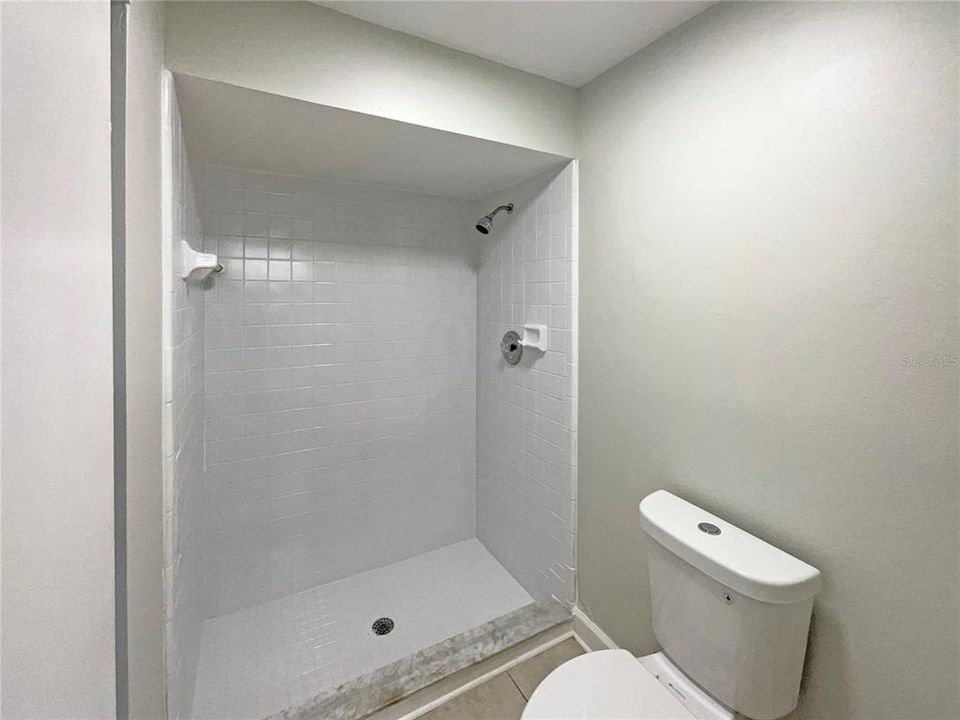 На продажу: $300,000 (3 спален, 2 ванн, 1399 Квадратных фут)