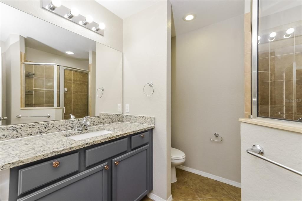 For Sale: $299,000 (3 beds, 2 baths, 1702 Square Feet)