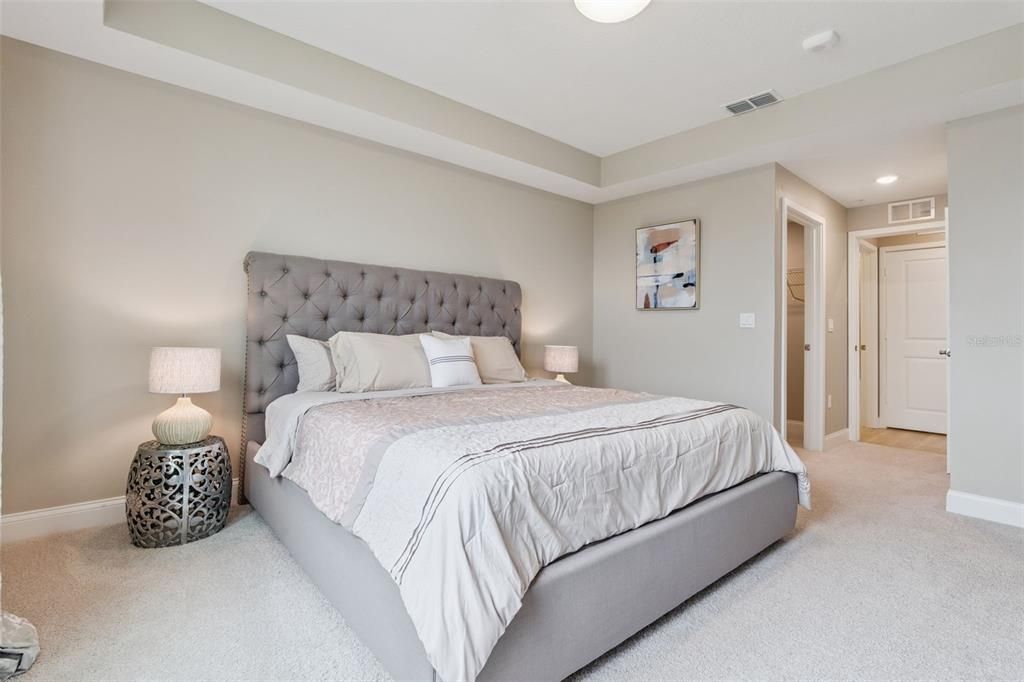 待售: $450,000 (2 贝兹, 2 浴室, 1486 平方英尺)