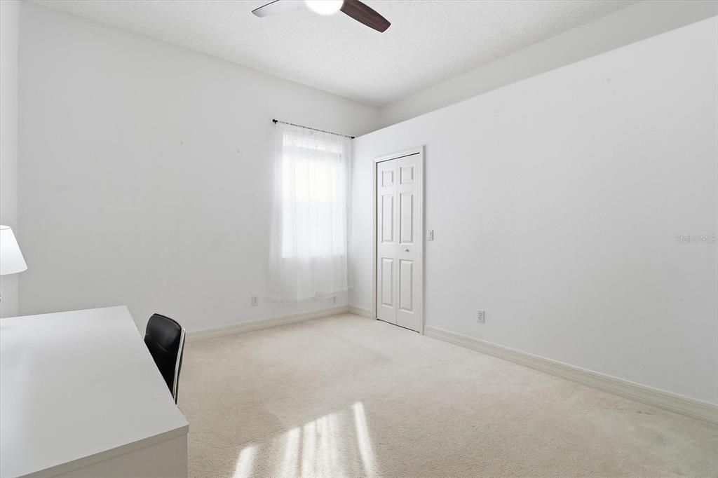 For Sale: $425,000 (4 beds, 2 baths, 2911 Square Feet)