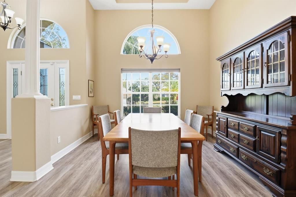 For Sale: $425,000 (4 beds, 2 baths, 2911 Square Feet)