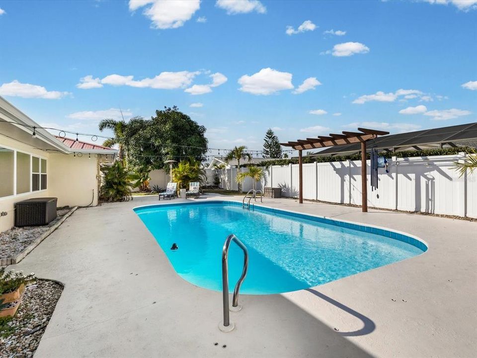 На продажу: $825,000 (3 спален, 2 ванн, 2094 Квадратных фут)