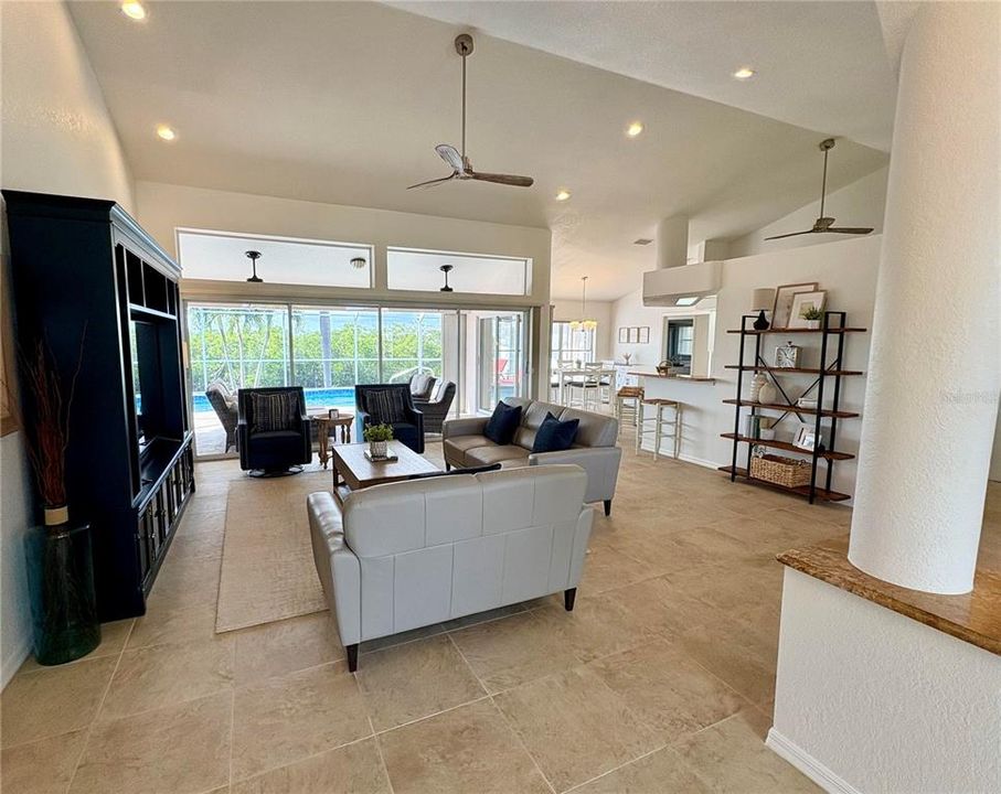 待售: $685,000 (3 贝兹, 2 浴室, 2160 平方英尺)