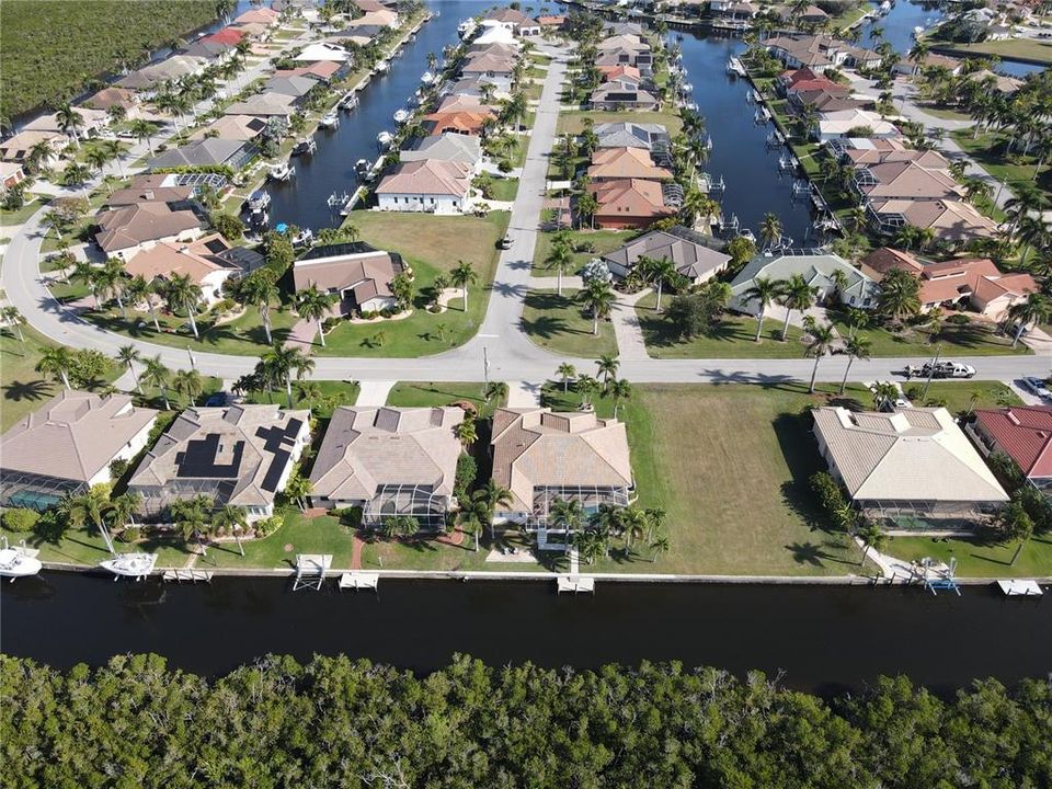 待售: $685,000 (3 贝兹, 2 浴室, 2160 平方英尺)