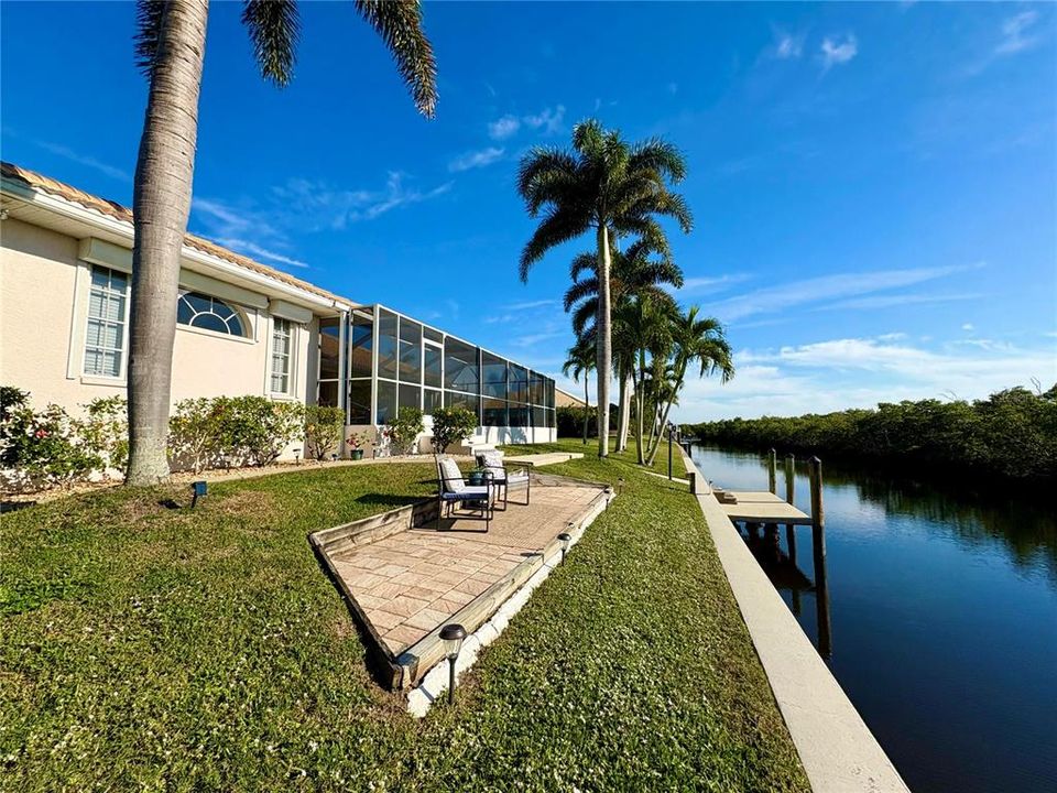 待售: $685,000 (3 贝兹, 2 浴室, 2160 平方英尺)