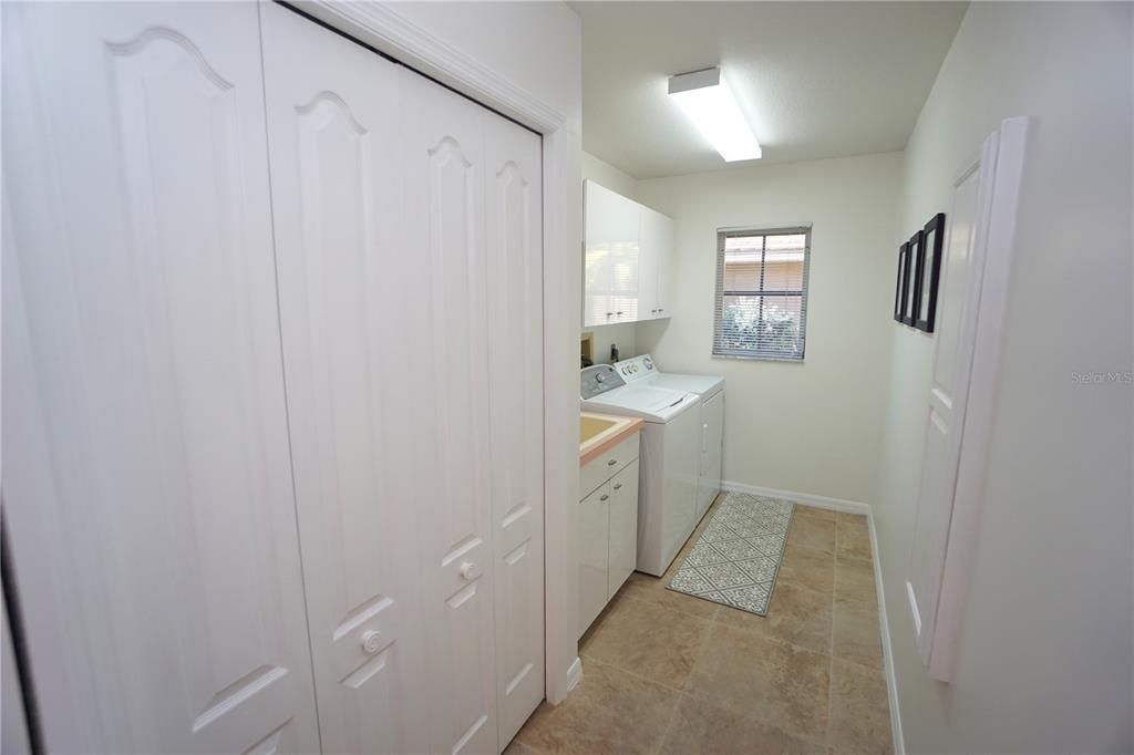 待售: $685,000 (3 贝兹, 2 浴室, 2160 平方英尺)