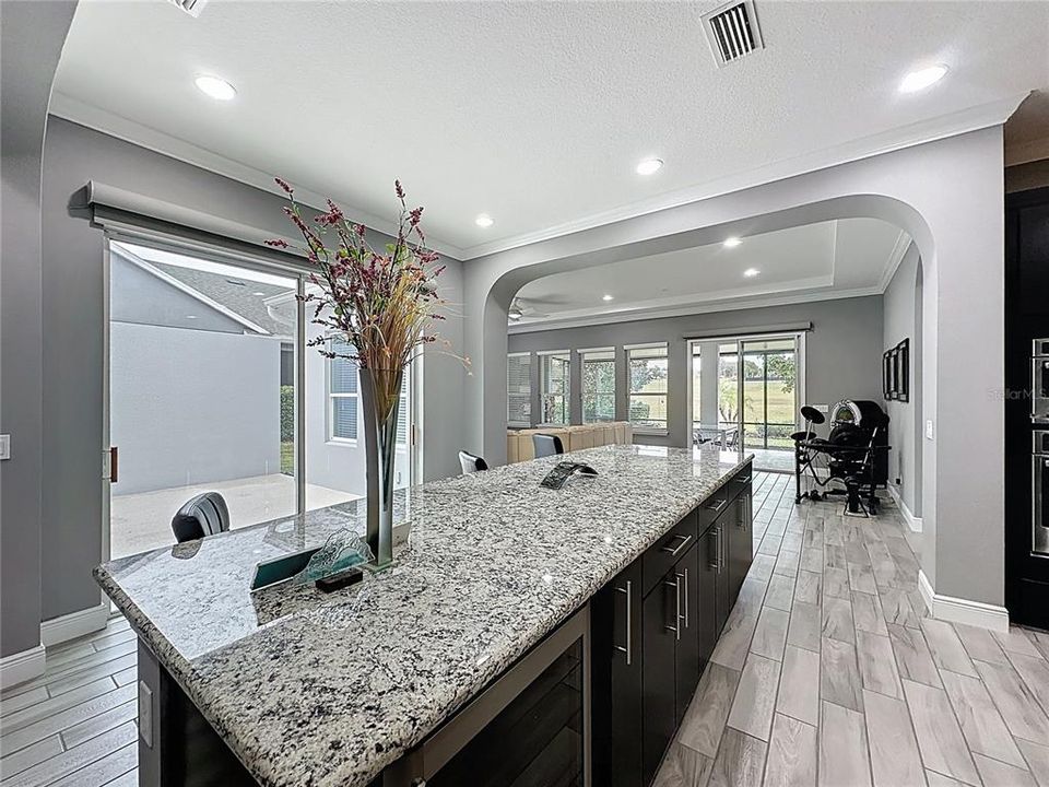 For Sale: $625,000 (4 beds, 3 baths, 2756 Square Feet)