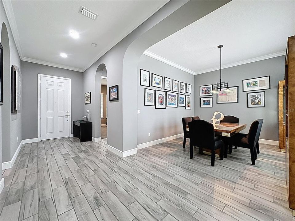 For Sale: $625,000 (4 beds, 3 baths, 2756 Square Feet)