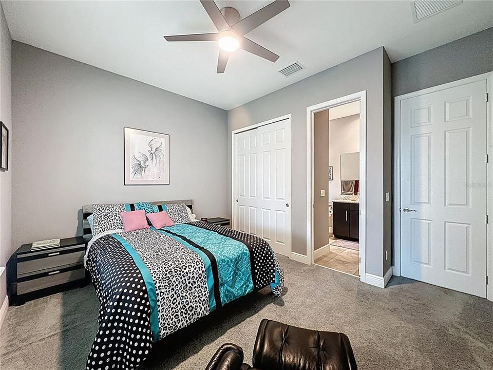 For Sale: $625,000 (4 beds, 3 baths, 2756 Square Feet)