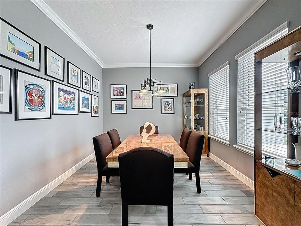 For Sale: $625,000 (4 beds, 3 baths, 2756 Square Feet)