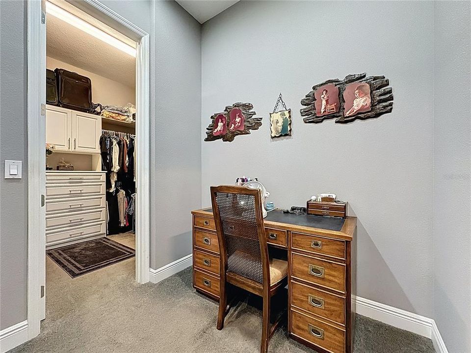 For Sale: $625,000 (4 beds, 3 baths, 2756 Square Feet)