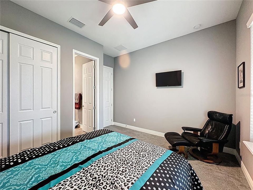 For Sale: $625,000 (4 beds, 3 baths, 2756 Square Feet)