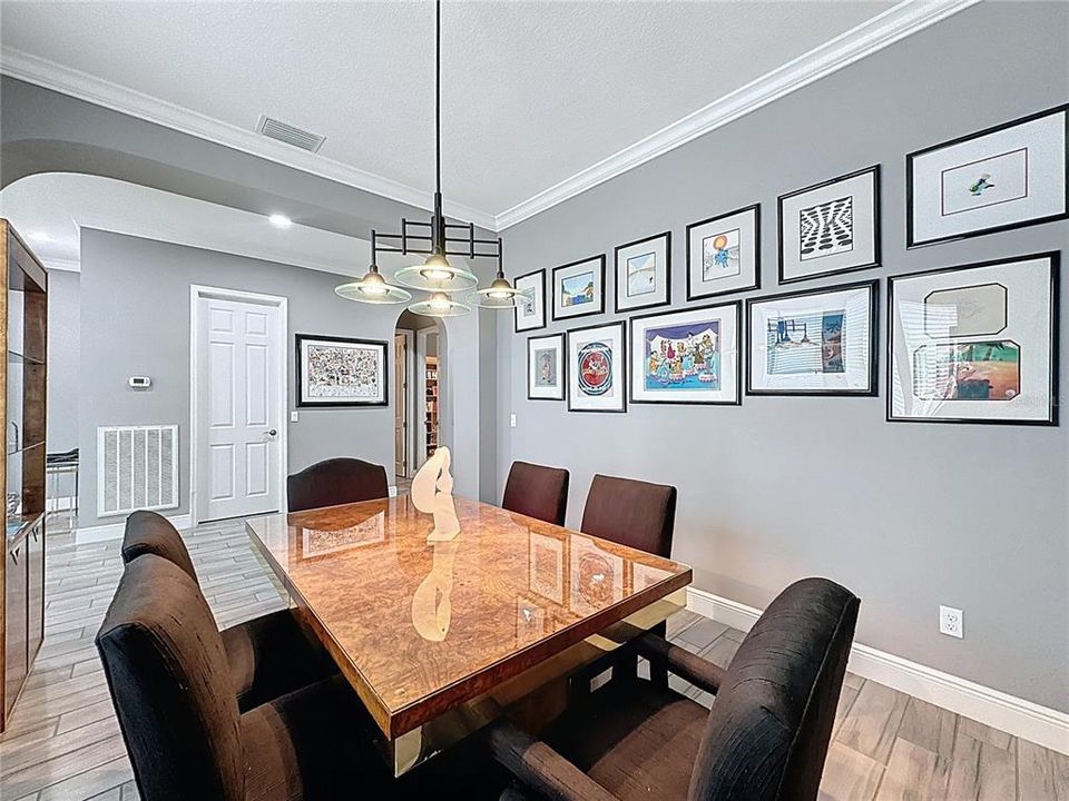 For Sale: $625,000 (4 beds, 3 baths, 2756 Square Feet)