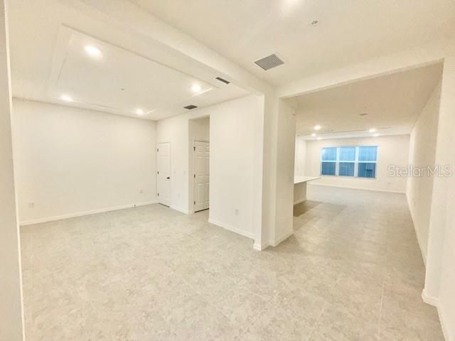 For Rent: $2,595 (3 beds, 2 baths, 1840 Square Feet)