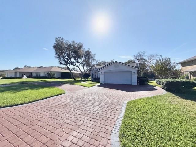 В аренду: $2,395 (3 спален, 2 ванн, 1895 Квадратных фут)