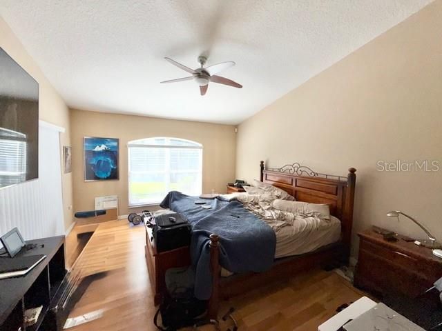 В аренду: $2,395 (3 спален, 2 ванн, 1895 Квадратных фут)