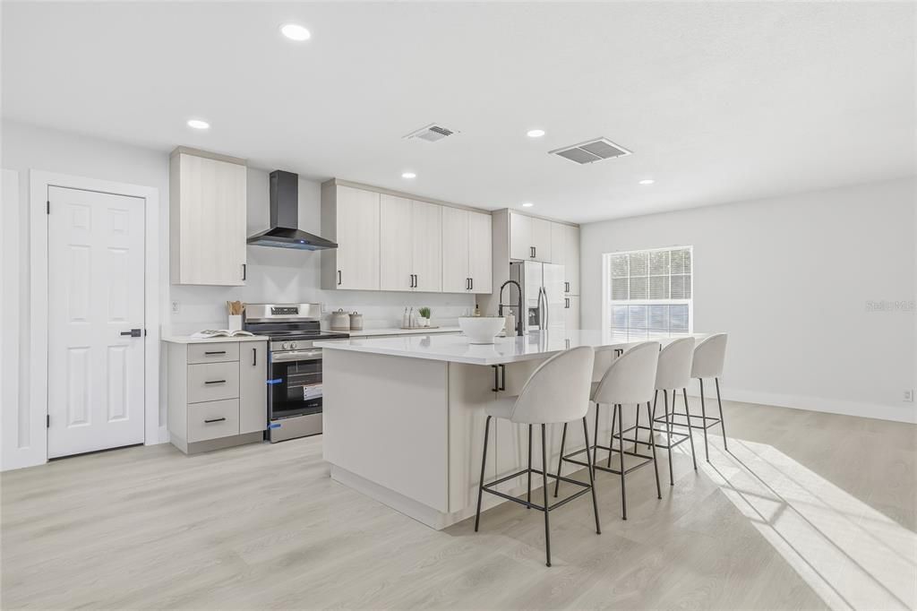 待售: $489,900 (4 贝兹, 2 浴室, 1892 平方英尺)