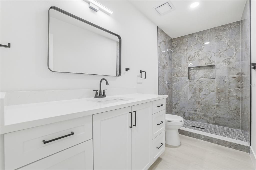 待售: $489,900 (4 贝兹, 2 浴室, 1892 平方英尺)