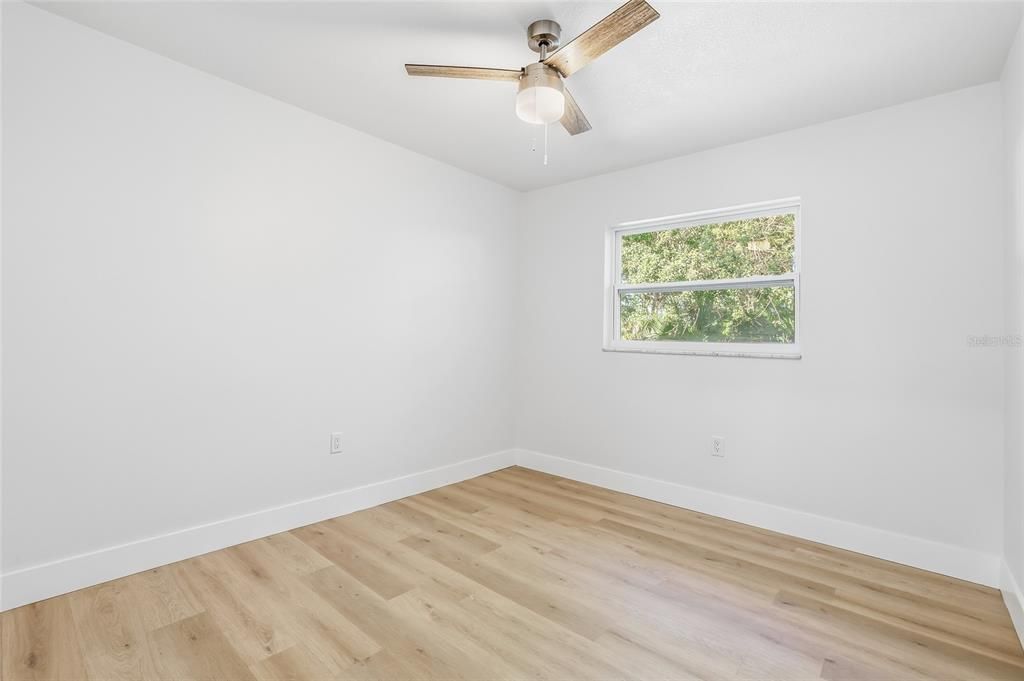 На продажу: $439,900 (4 спален, 2 ванн, 1506 Квадратных фут)