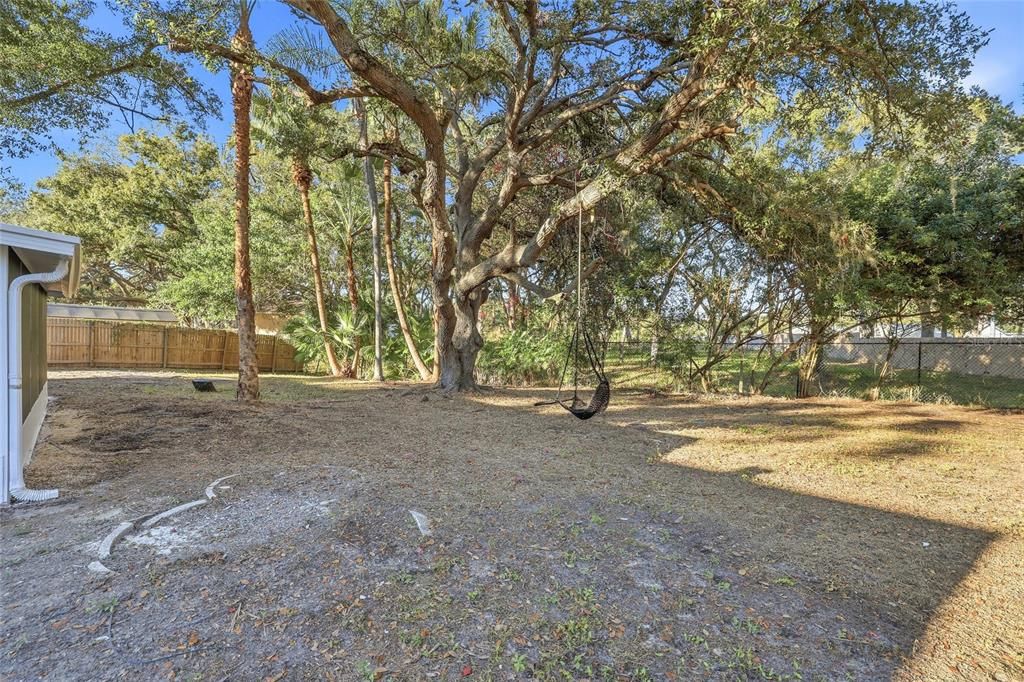 На продажу: $439,900 (4 спален, 2 ванн, 1506 Квадратных фут)