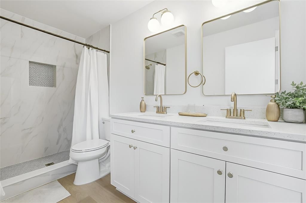 На продажу: $439,900 (4 спален, 2 ванн, 1506 Квадратных фут)