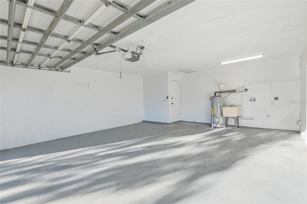 На продажу: $439,900 (4 спален, 2 ванн, 1506 Квадратных фут)