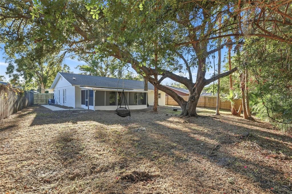 На продажу: $439,900 (4 спален, 2 ванн, 1506 Квадратных фут)