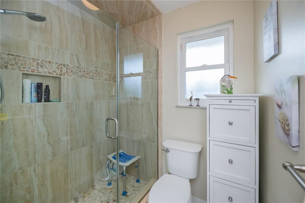 待售: $549,000 (4 贝兹, 3 浴室, 2164 平方英尺)