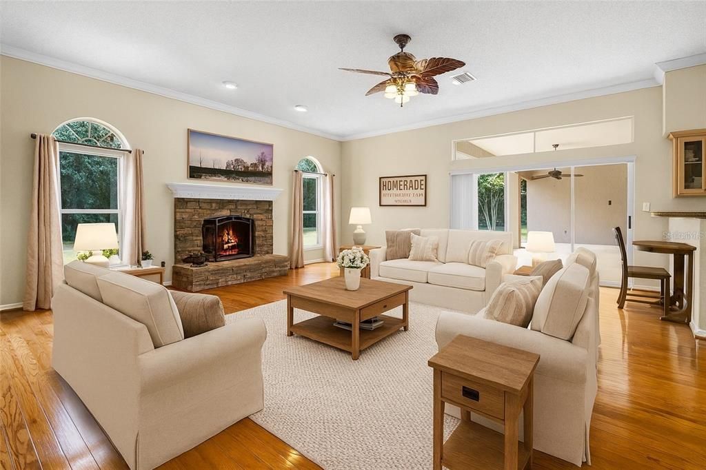 For Sale: $459,000 (3 beds, 2 baths, 2450 Square Feet)