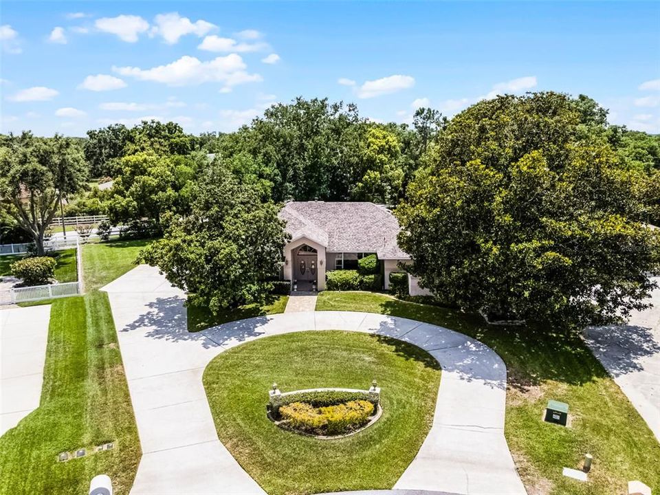 For Sale: $459,000 (3 beds, 2 baths, 2450 Square Feet)