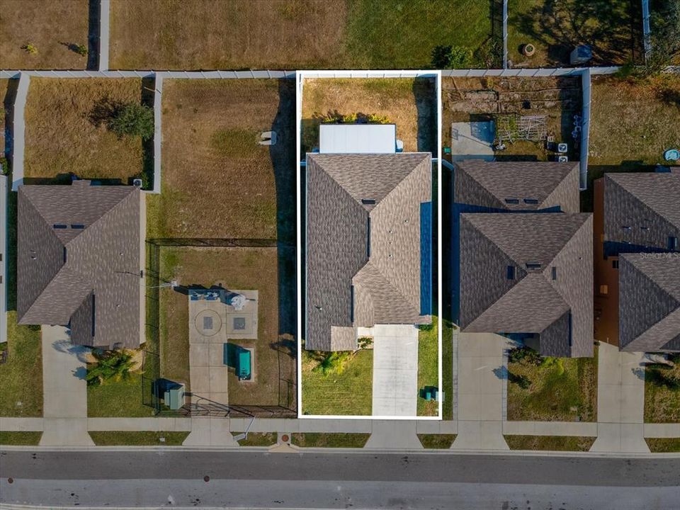 For Sale: $335,000 (4 beds, 2 baths, 1939 Square Feet)