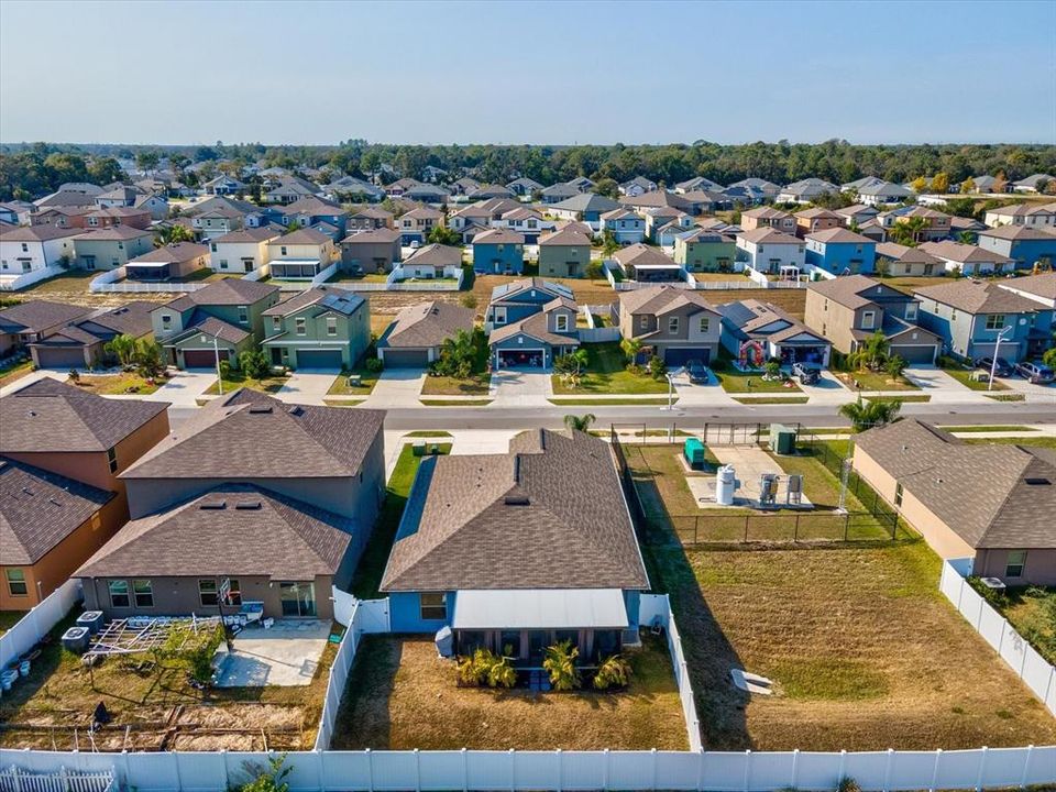 For Sale: $335,000 (4 beds, 2 baths, 1939 Square Feet)