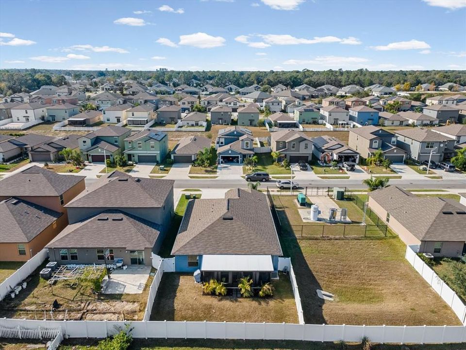 For Sale: $335,000 (4 beds, 2 baths, 1939 Square Feet)