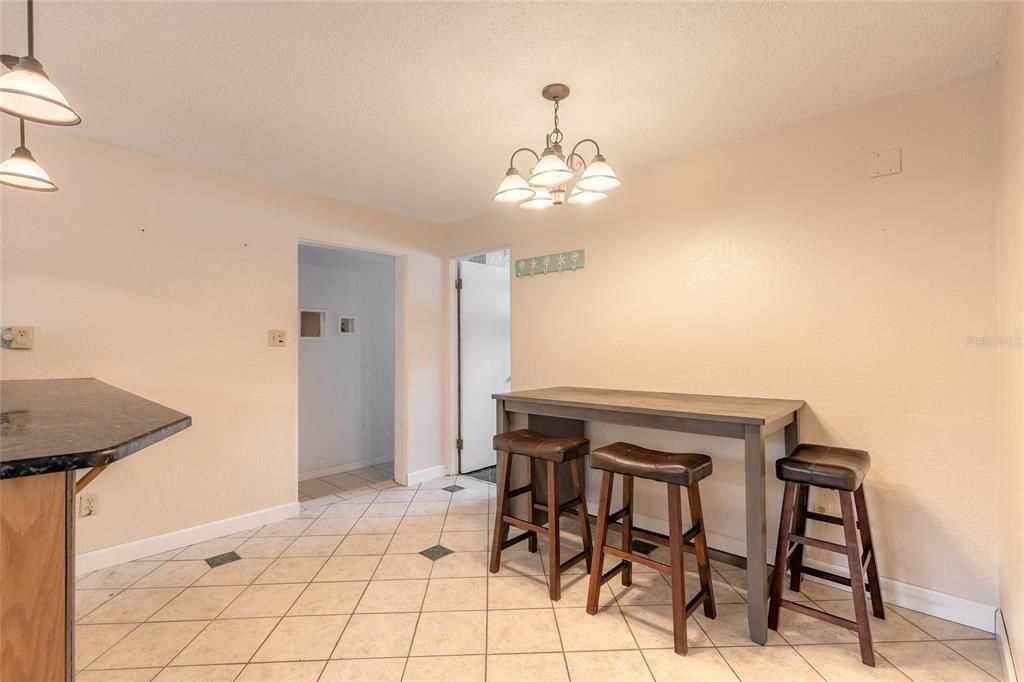 En Venta: $259,900 (2 camas, 2 baños, 1270 Pies cuadrados)