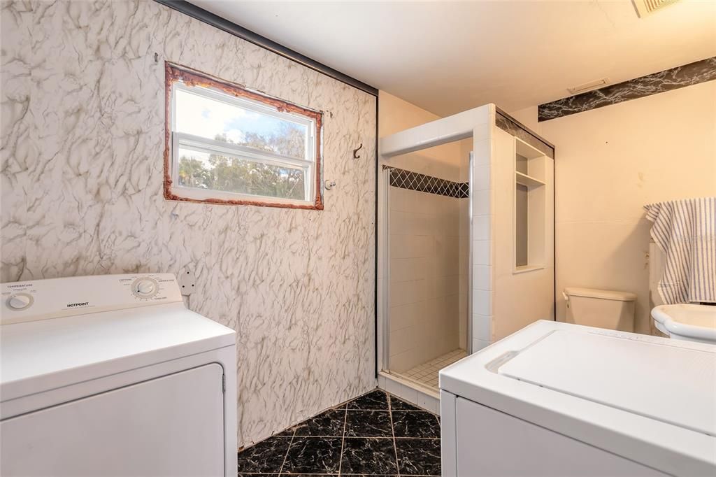 En Venta: $259,900 (2 camas, 2 baños, 1270 Pies cuadrados)