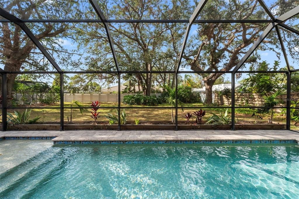 En Venta: $729,900 (4 camas, 2 baños, 2445 Pies cuadrados)