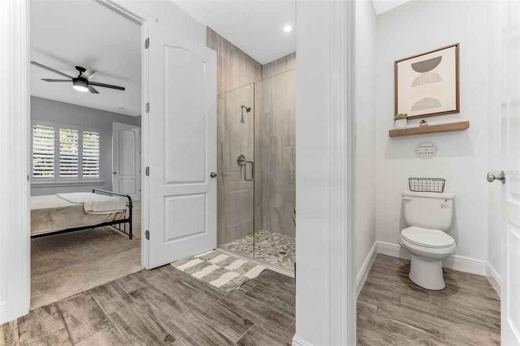 For Sale: $459,999 (3 beds, 2 baths, 1998 Square Feet)