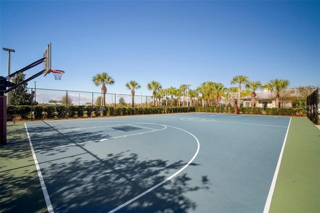 For Sale: $459,999 (3 beds, 2 baths, 1998 Square Feet)