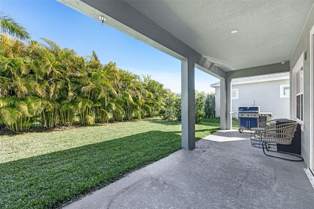 For Sale: $459,999 (3 beds, 2 baths, 1998 Square Feet)