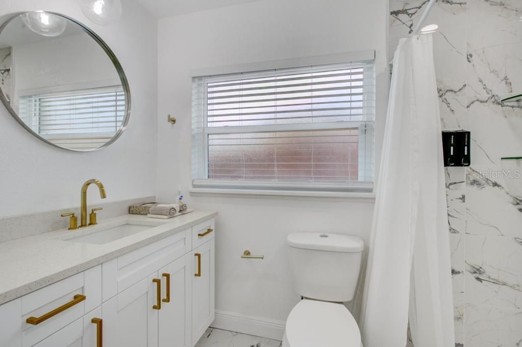 For Rent: $3,200 (3 beds, 2 baths, 1577 Square Feet)