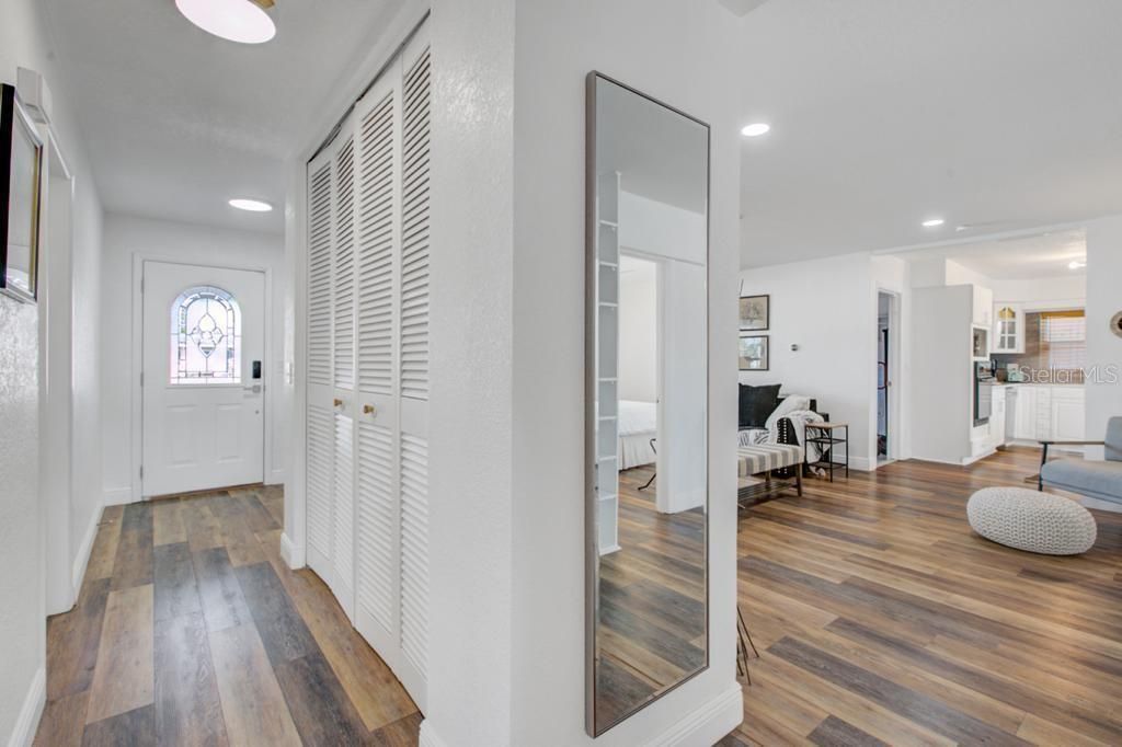 For Rent: $3,200 (3 beds, 2 baths, 1577 Square Feet)