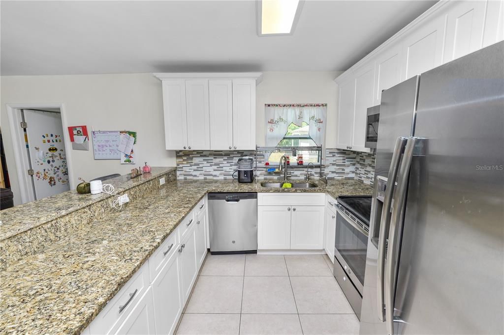 For Sale: $387,000 (3 beds, 2 baths, 1224 Square Feet)