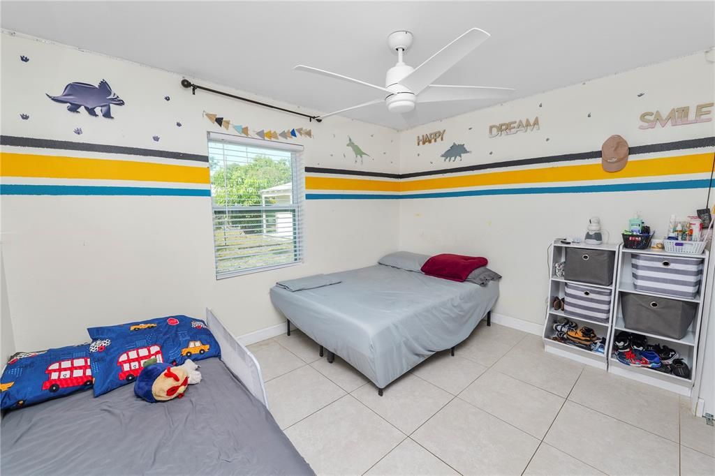 For Sale: $387,000 (3 beds, 2 baths, 1224 Square Feet)