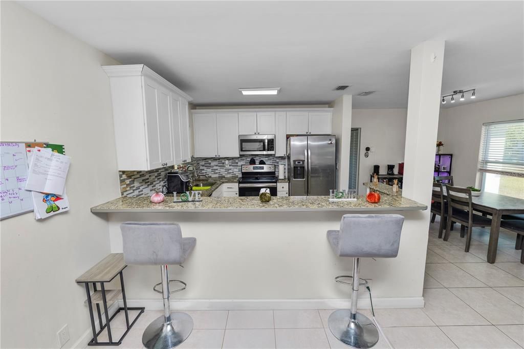 For Sale: $387,000 (3 beds, 2 baths, 1224 Square Feet)