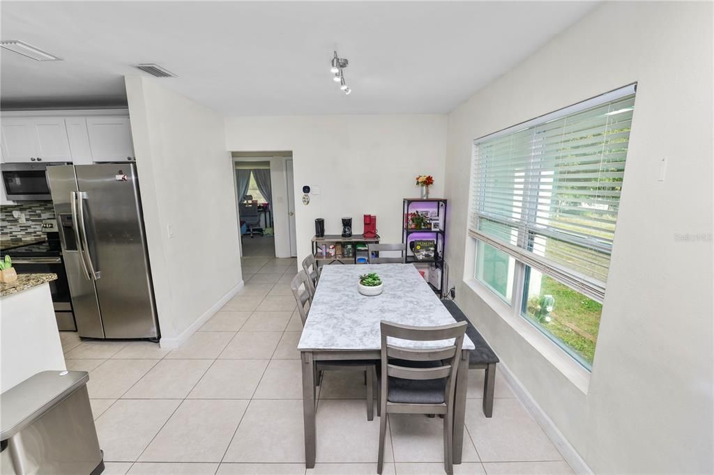 For Sale: $387,000 (3 beds, 2 baths, 1224 Square Feet)